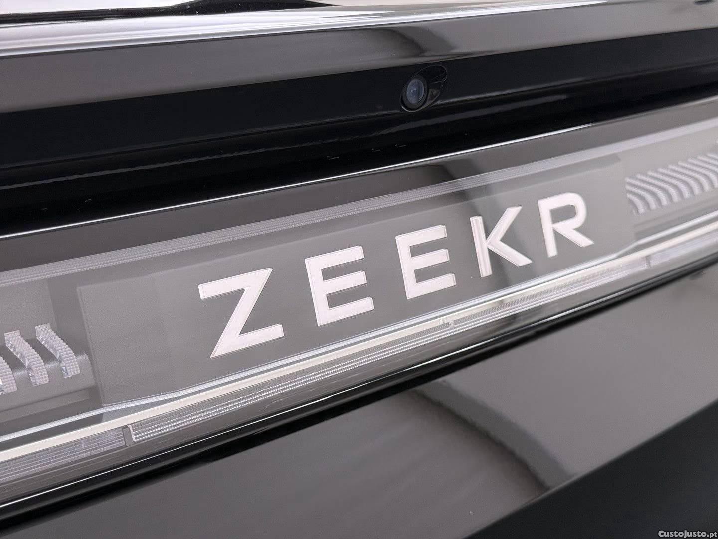 Performance AWD — photo 3