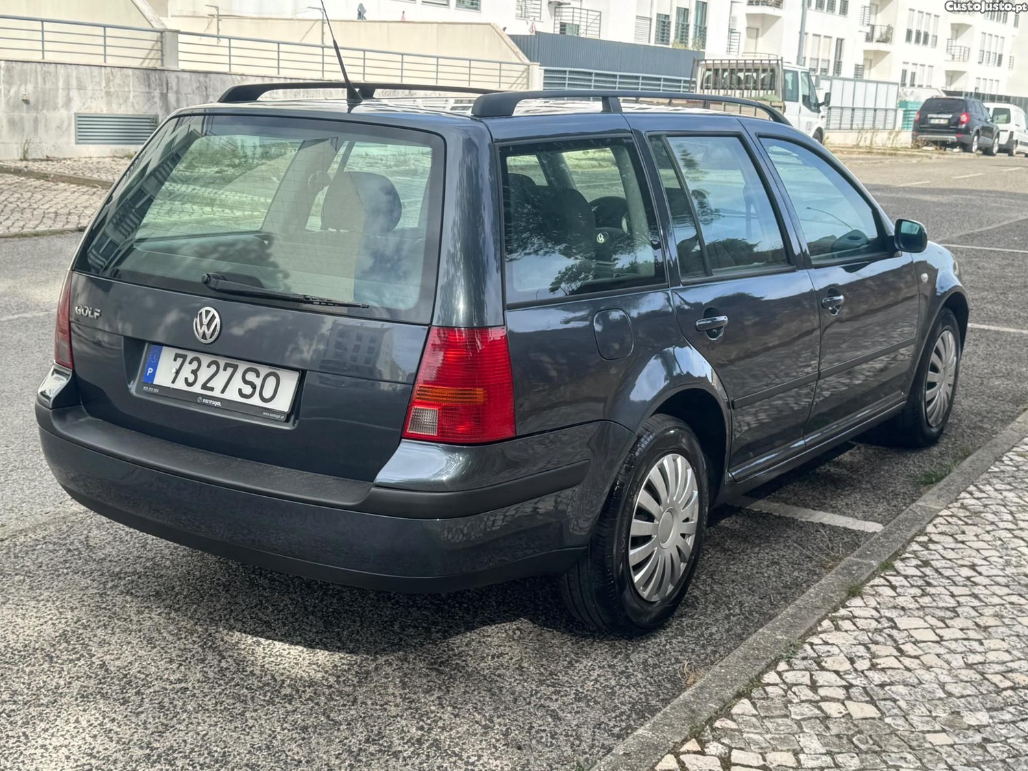 VW Golf Variant 1.9TDI — photo 3
