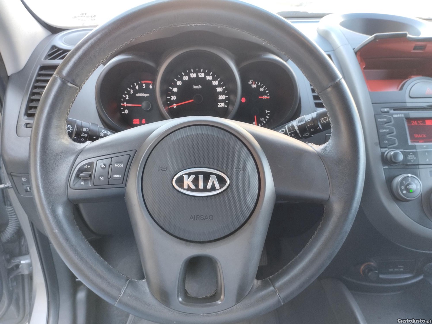 Kia Soul 1.6 CRDI 128cv (SUV) - NACIONAL - 160.000kms - C/ Garantia — fotografia 5