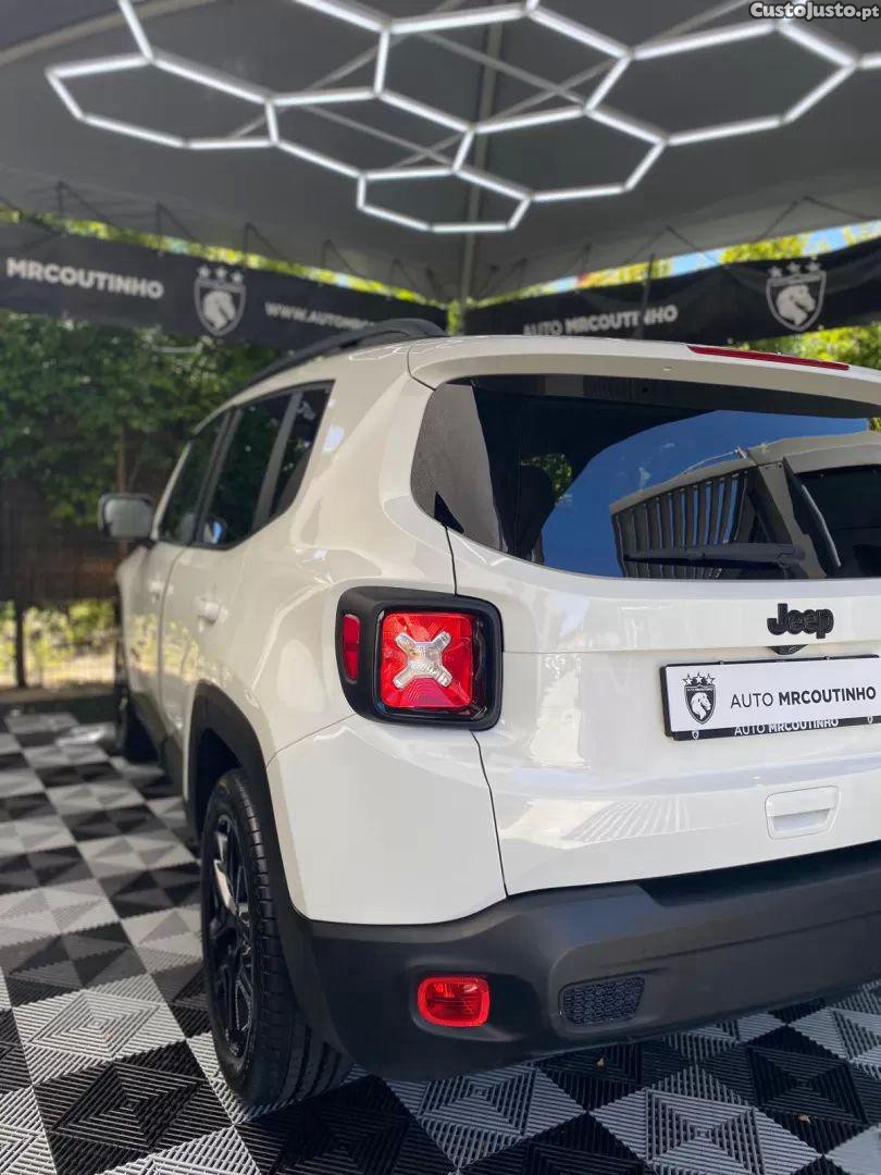 Jeep Renegade 1.0 t limited — fotografia 17