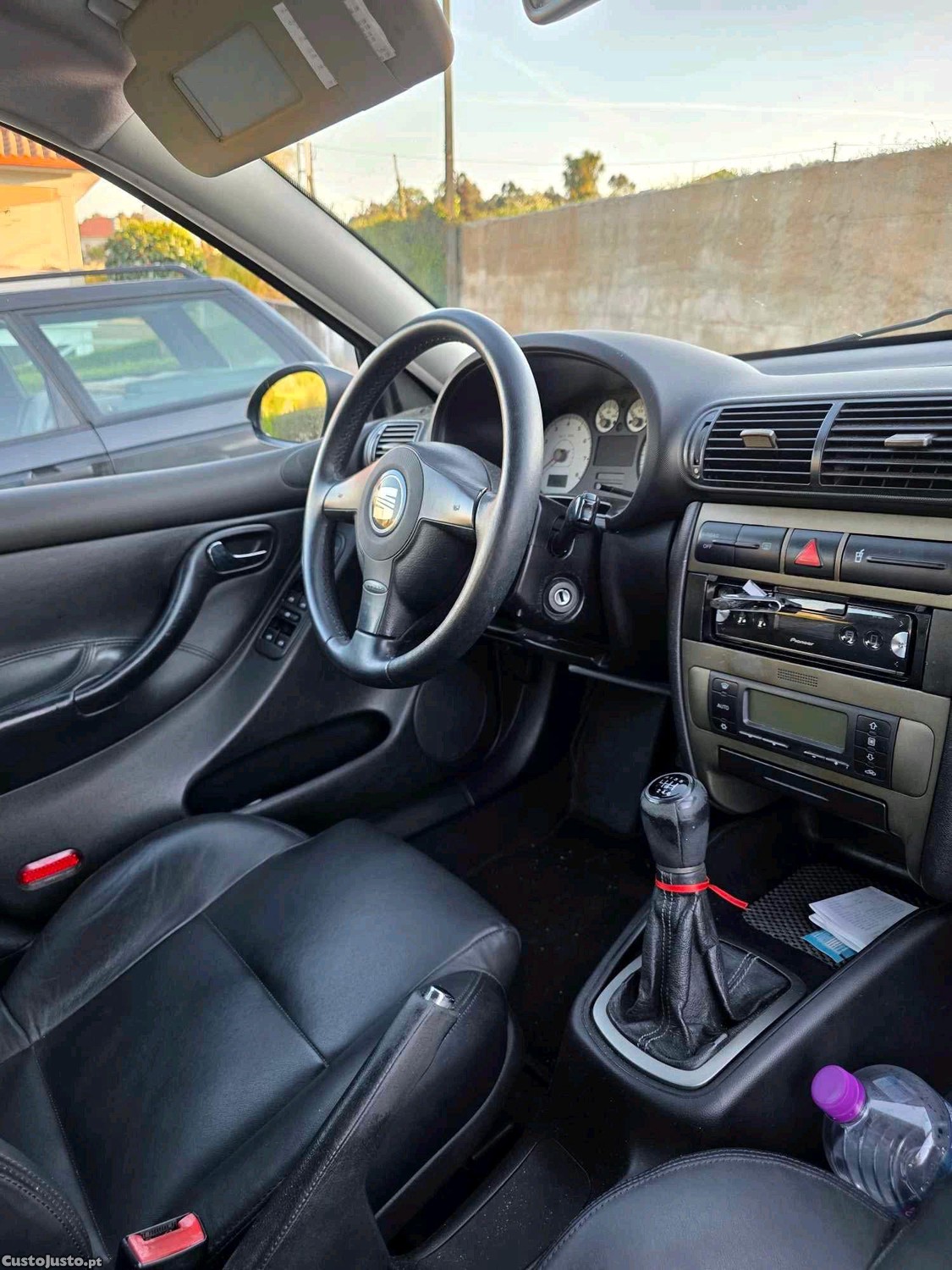 Seat Leon FR 1.8T 20v - 05 — photo 4