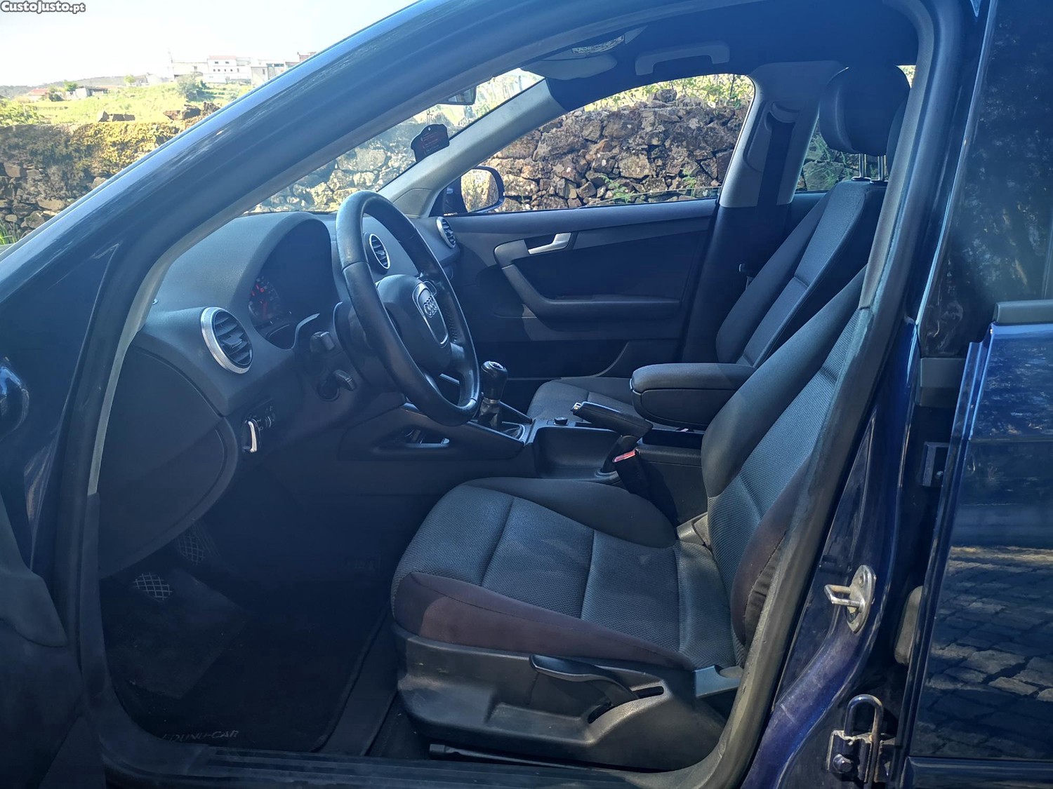 Audi A3 Sportback 1.6 TDI 105cv Attraction c/ Garantia — fotografia 4