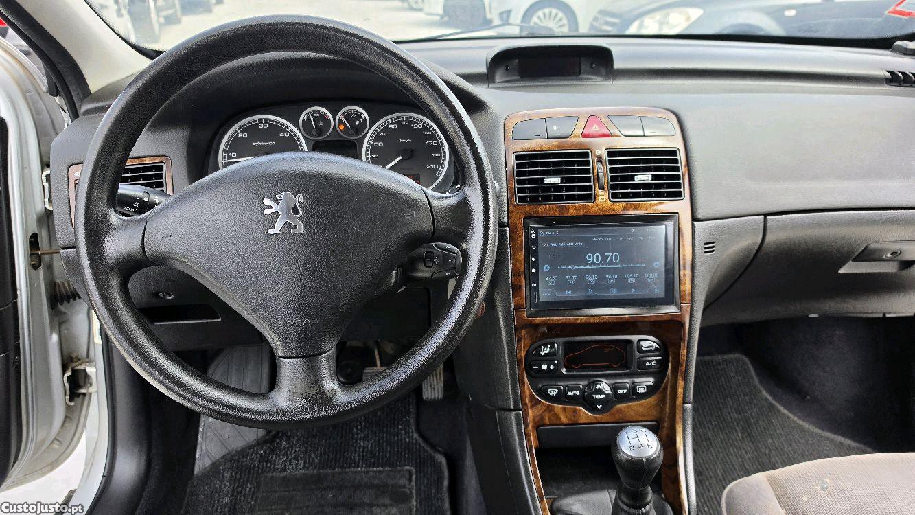 Peugeot 307 1.4 HDI — fotografia 2