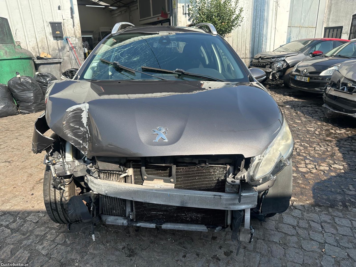 Peugeot 2008 1.6 Hdi - 14 foto 2