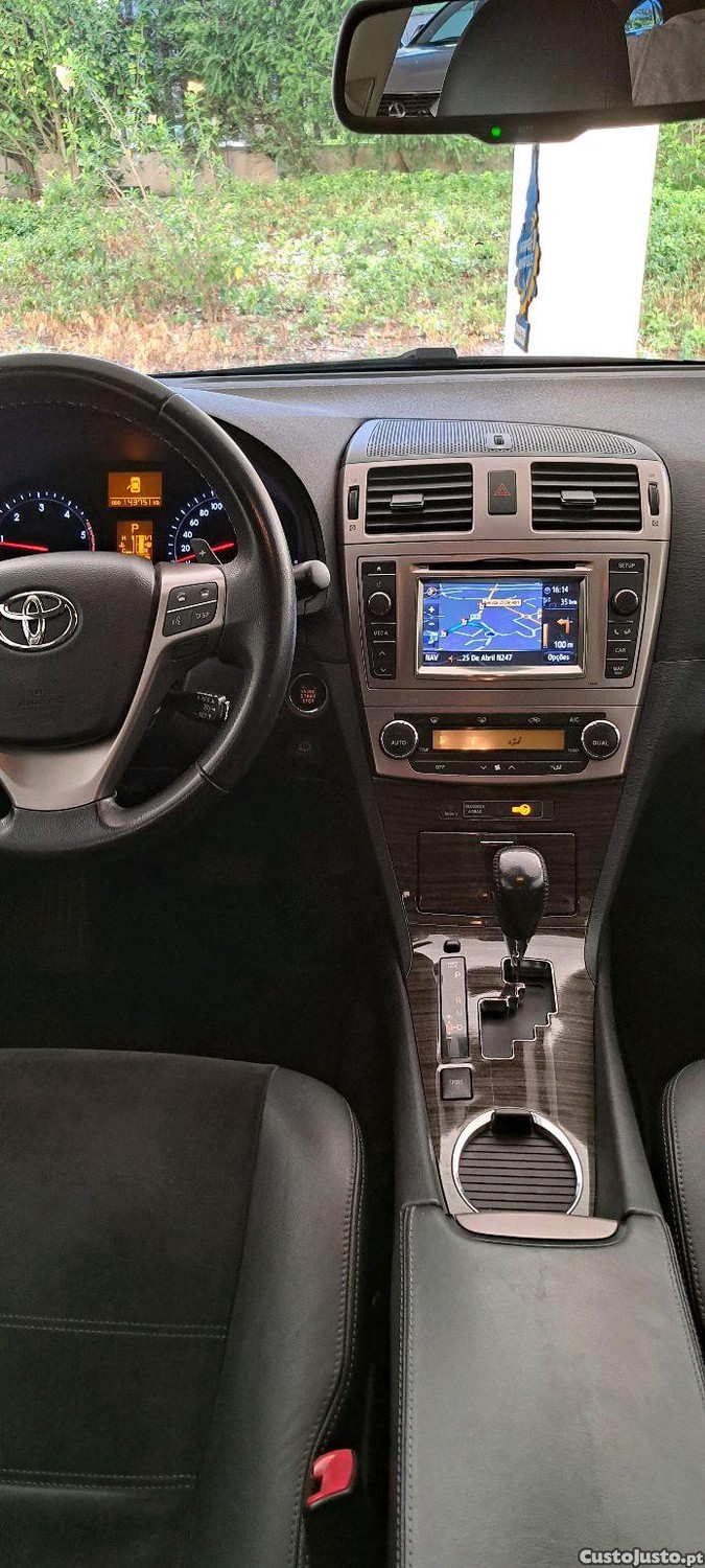 Toyota Avensis DCat — fotografia 6