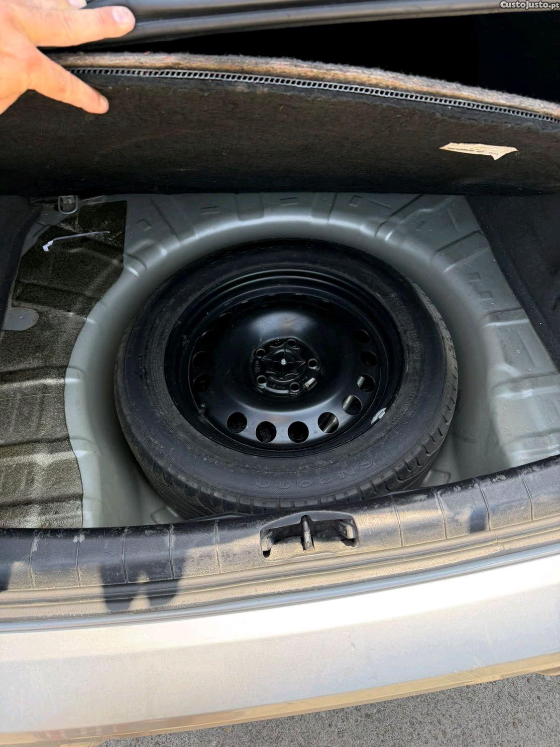 Opel Vectra 2.0 cdti — fotografia 5