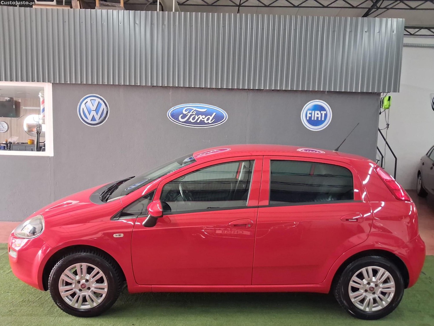 Fiat Punto 1.2 Lounge S&S — fotografia 16