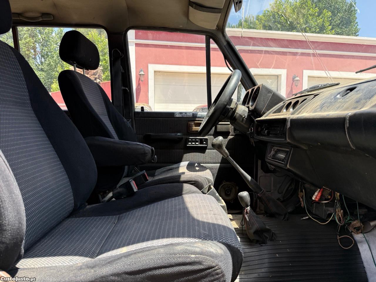 Isuzu Trooper Longo — fotografia 13