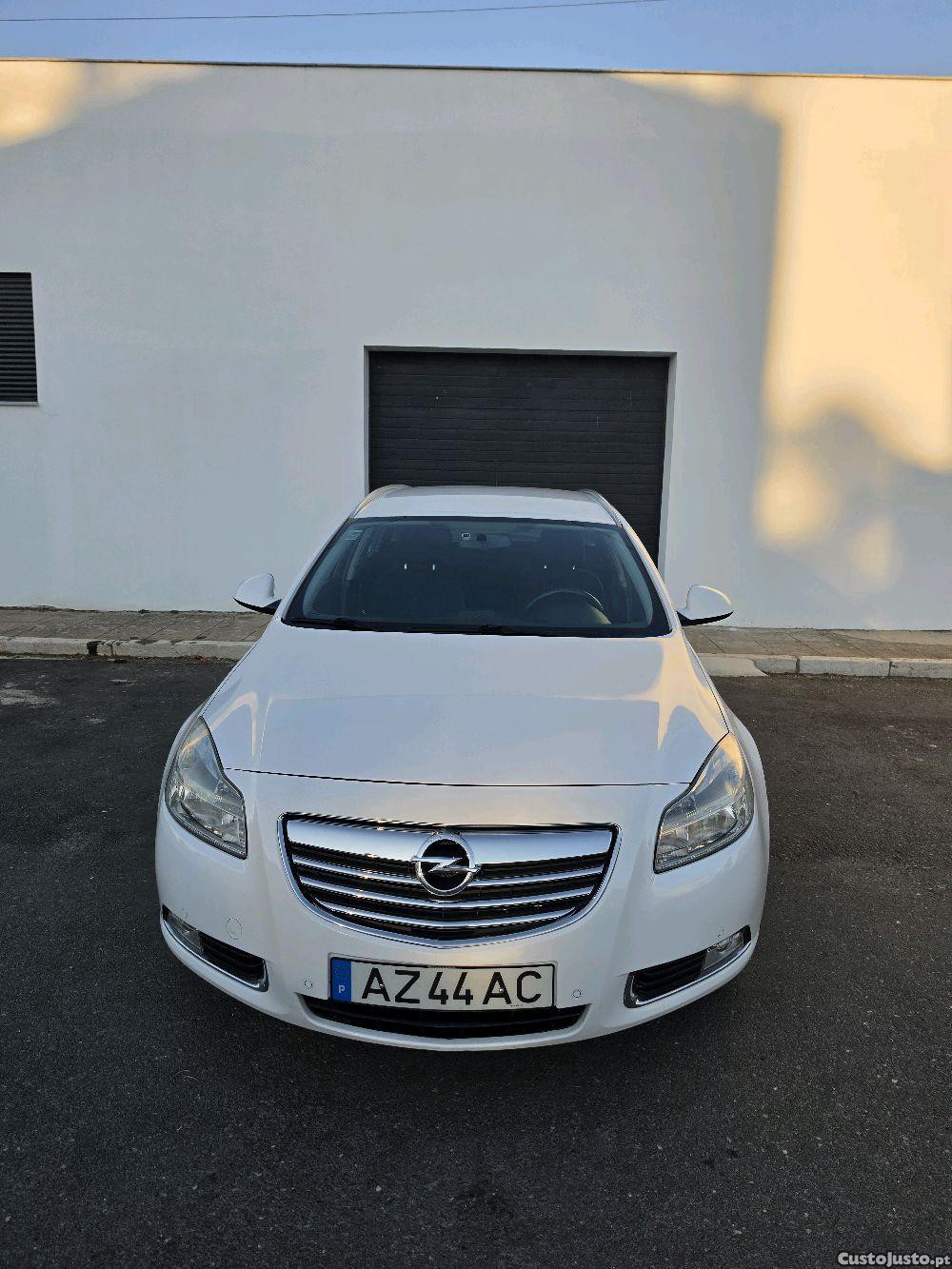 Opel Insignia 2.0cdti 130cv — photo 3