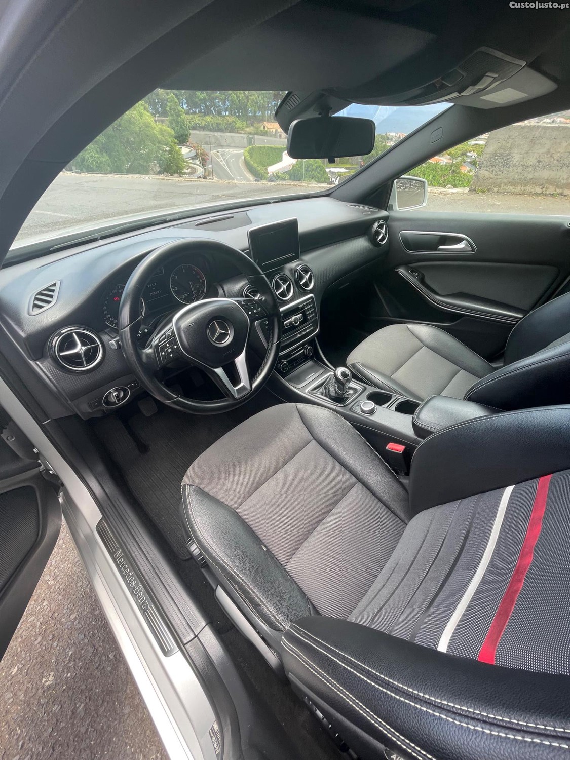 Mercedes-Benz A 180 Cdi urban — fotografia 3