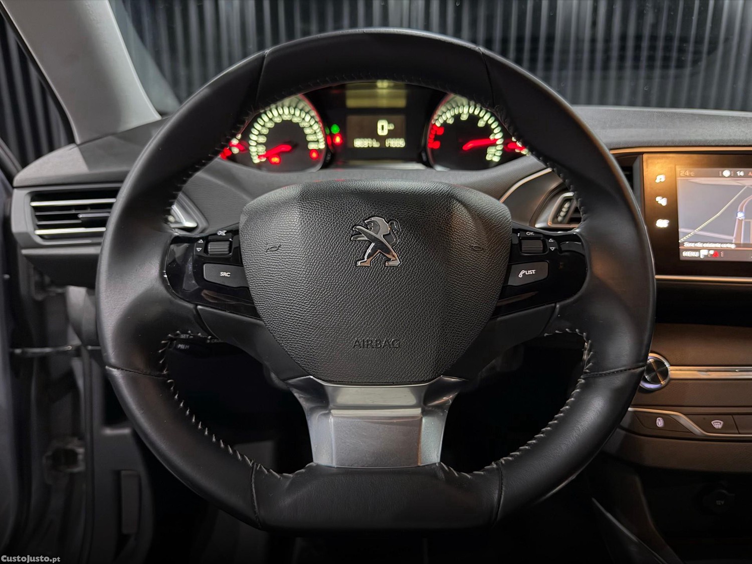 Peugeot 308 SW 1.6 BlueHDi Allure — fotografia 9