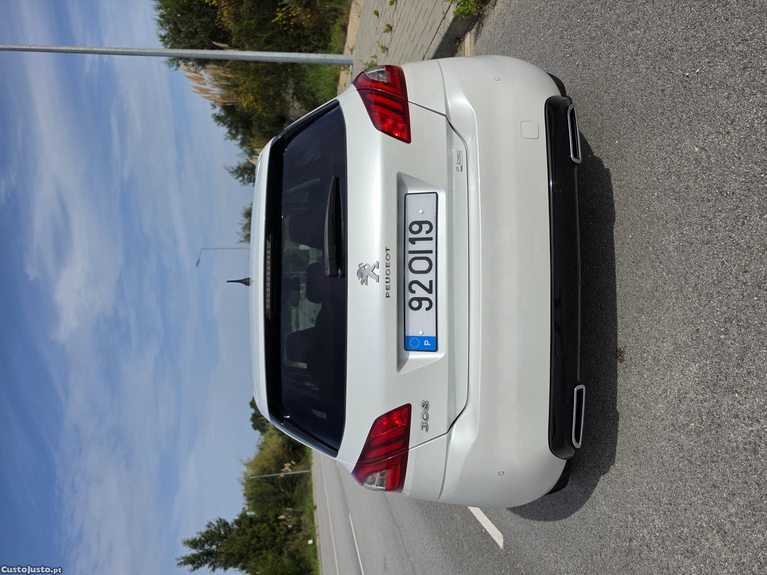 Peugeot 308 1.6 HDI Allure — photo 4