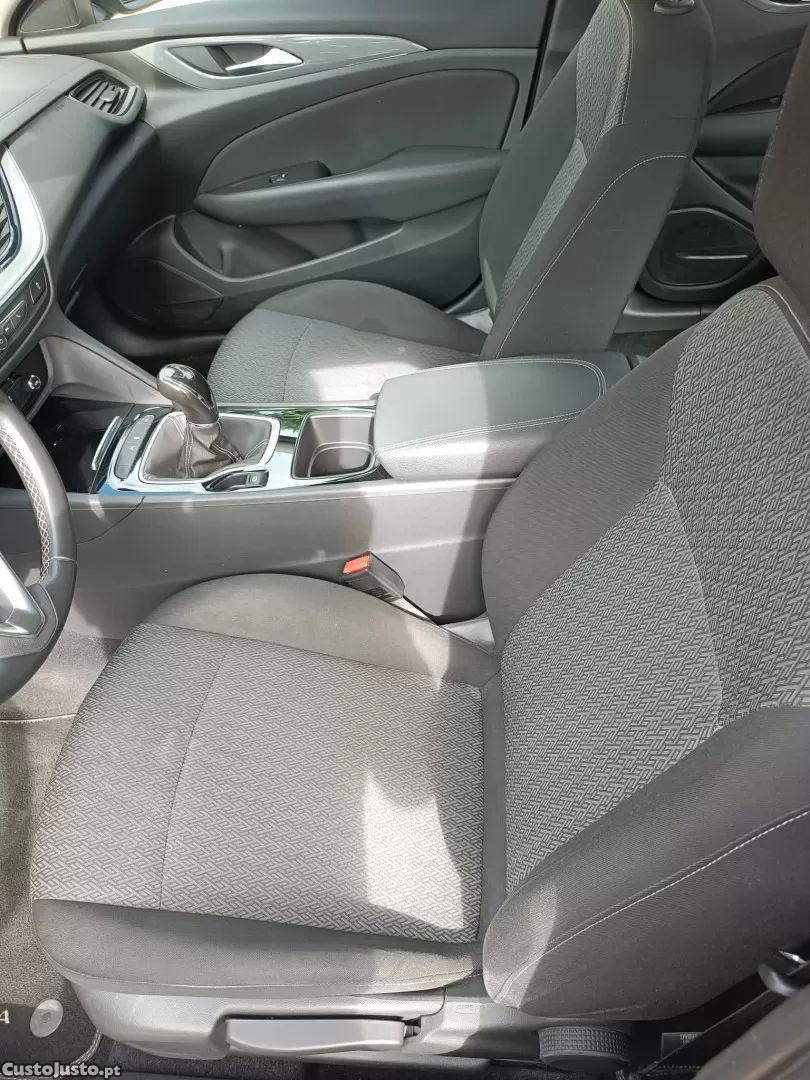 Opel Insignia 1.6 cdti dynamic — fotografia 9
