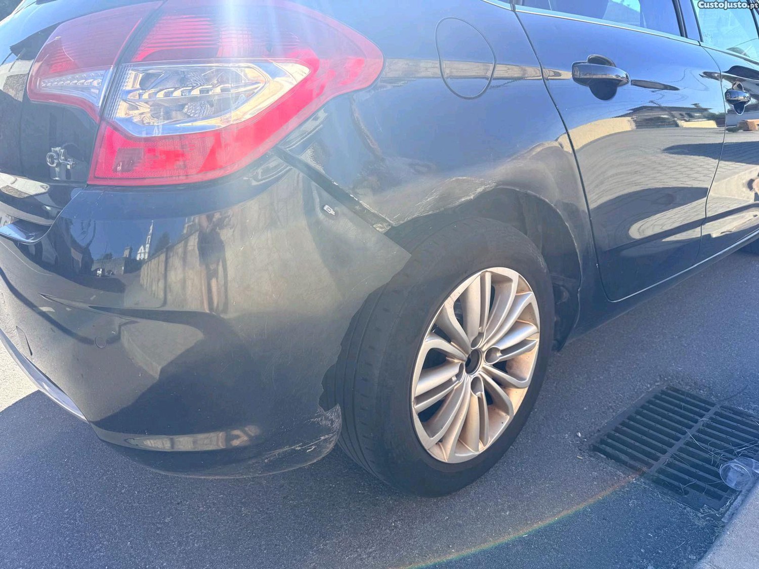 Citroën C4 . — photo 4