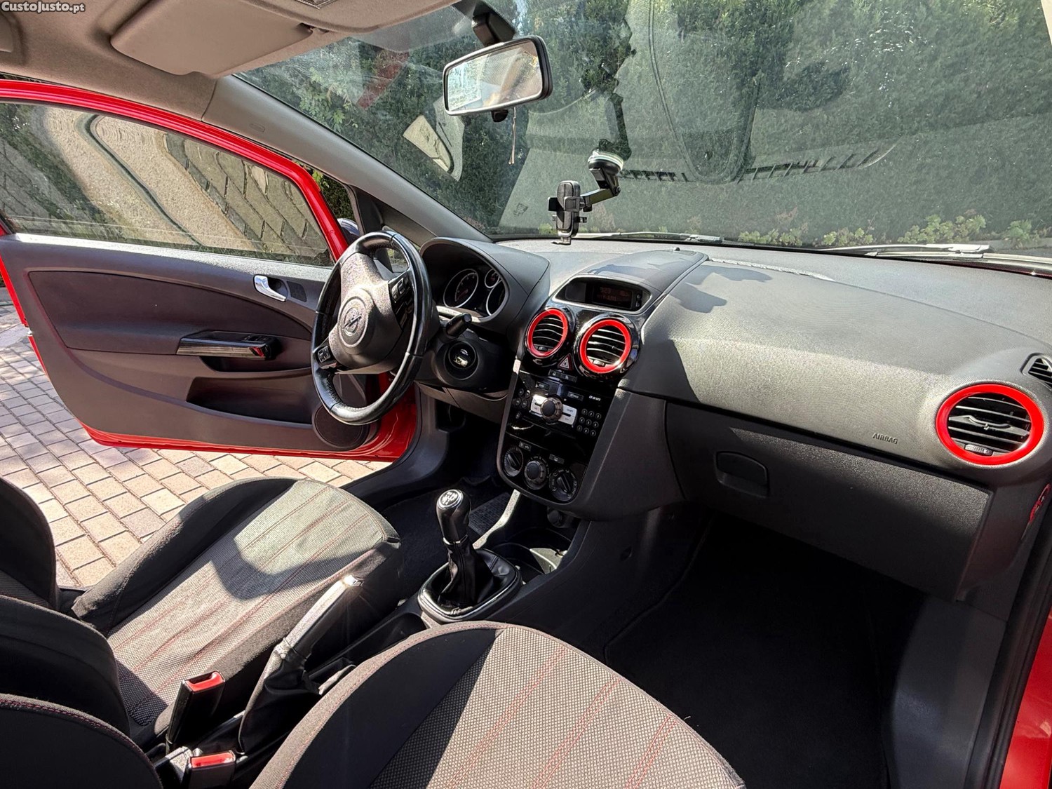 Opel Corsa Black Edition 1.2 Gasolina Ano 2010 — fotografia 8