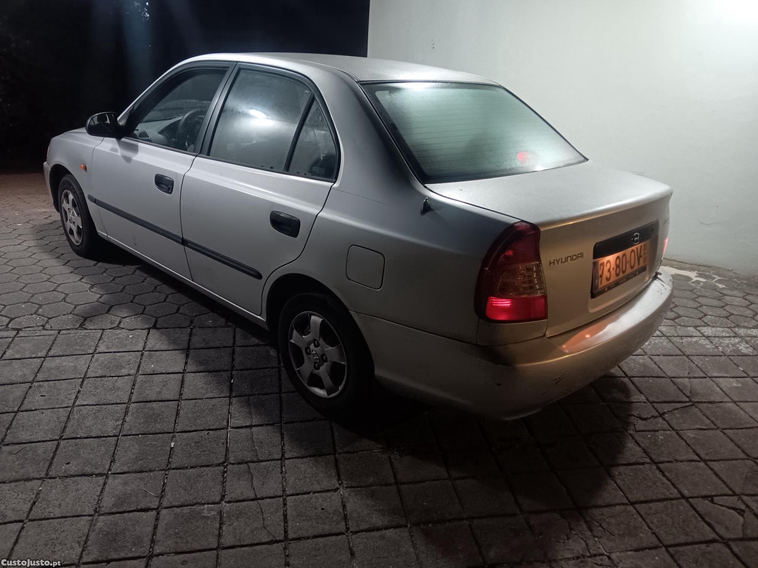 Hyundai Accent 1.3cc Sedan - 00 — photo 4