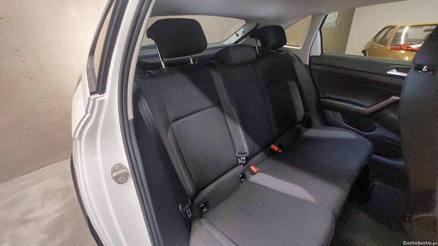 Volkswagen Taigo 1.0 TSI STYLE — fotografia 2