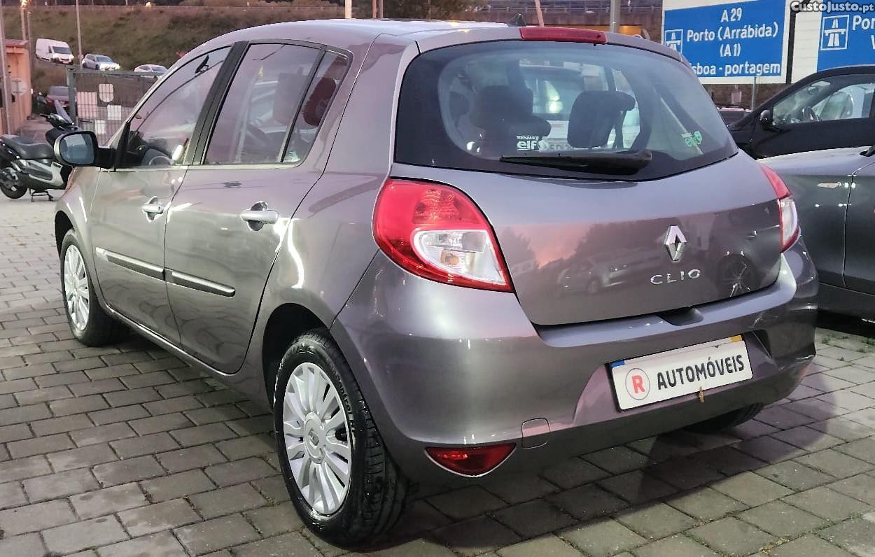 Renault Clio 1.2 16V CONFORT/NACIONAL/C/ GARANTIA — photo 3