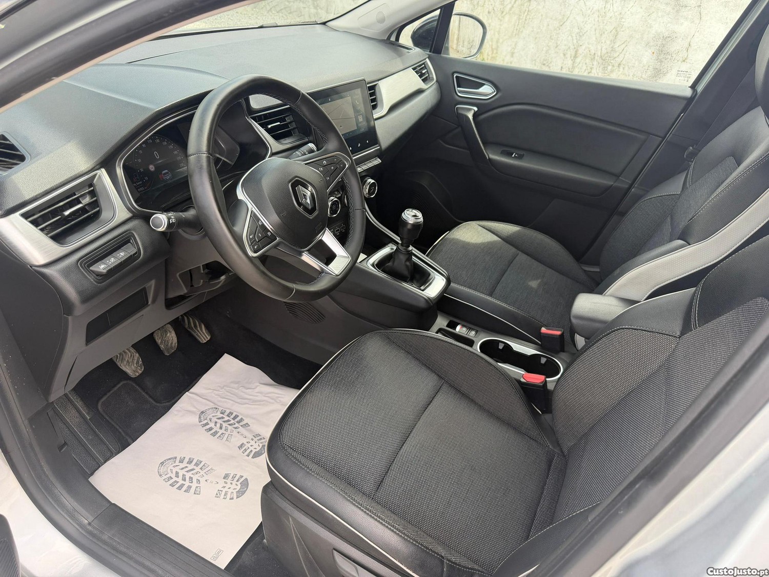 Renault Captur 1.3 TCe Exclusive — fotografia 6