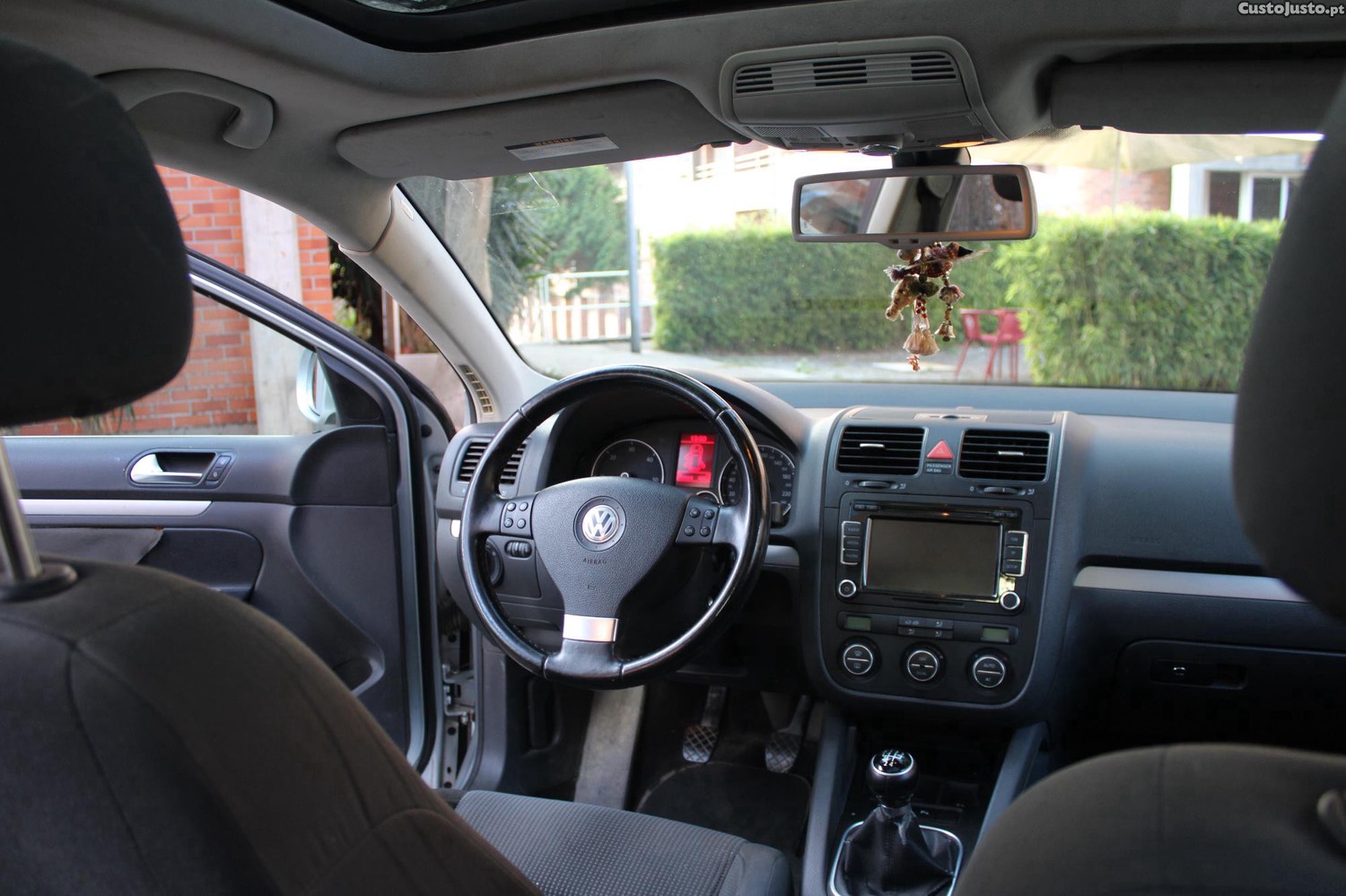 VW Golf Variant 1.9 TDI 2009 - 09 foto 2