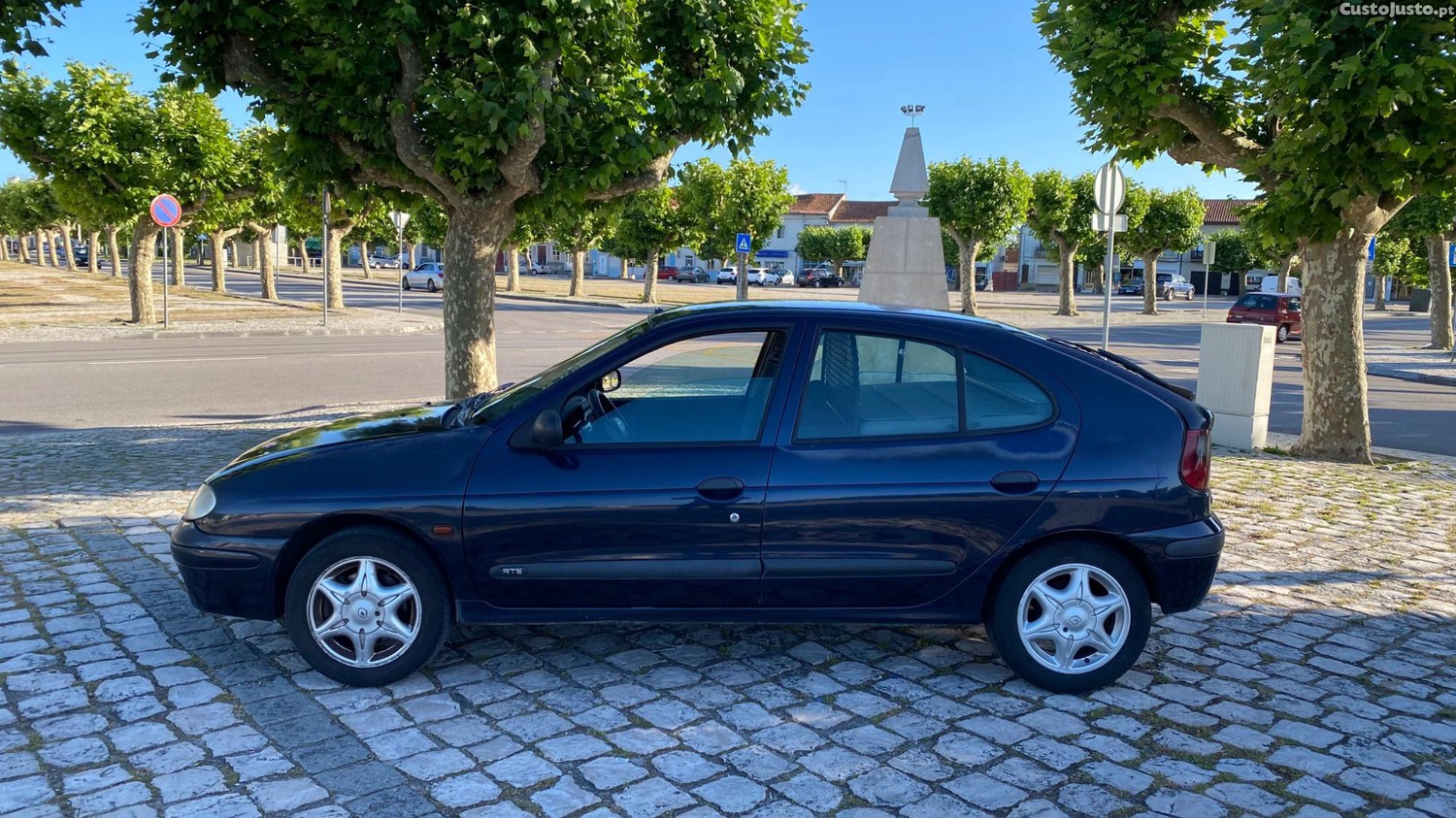 Renault Mégane 1.9DTI com AC ótima oportunidade — fotografia 4