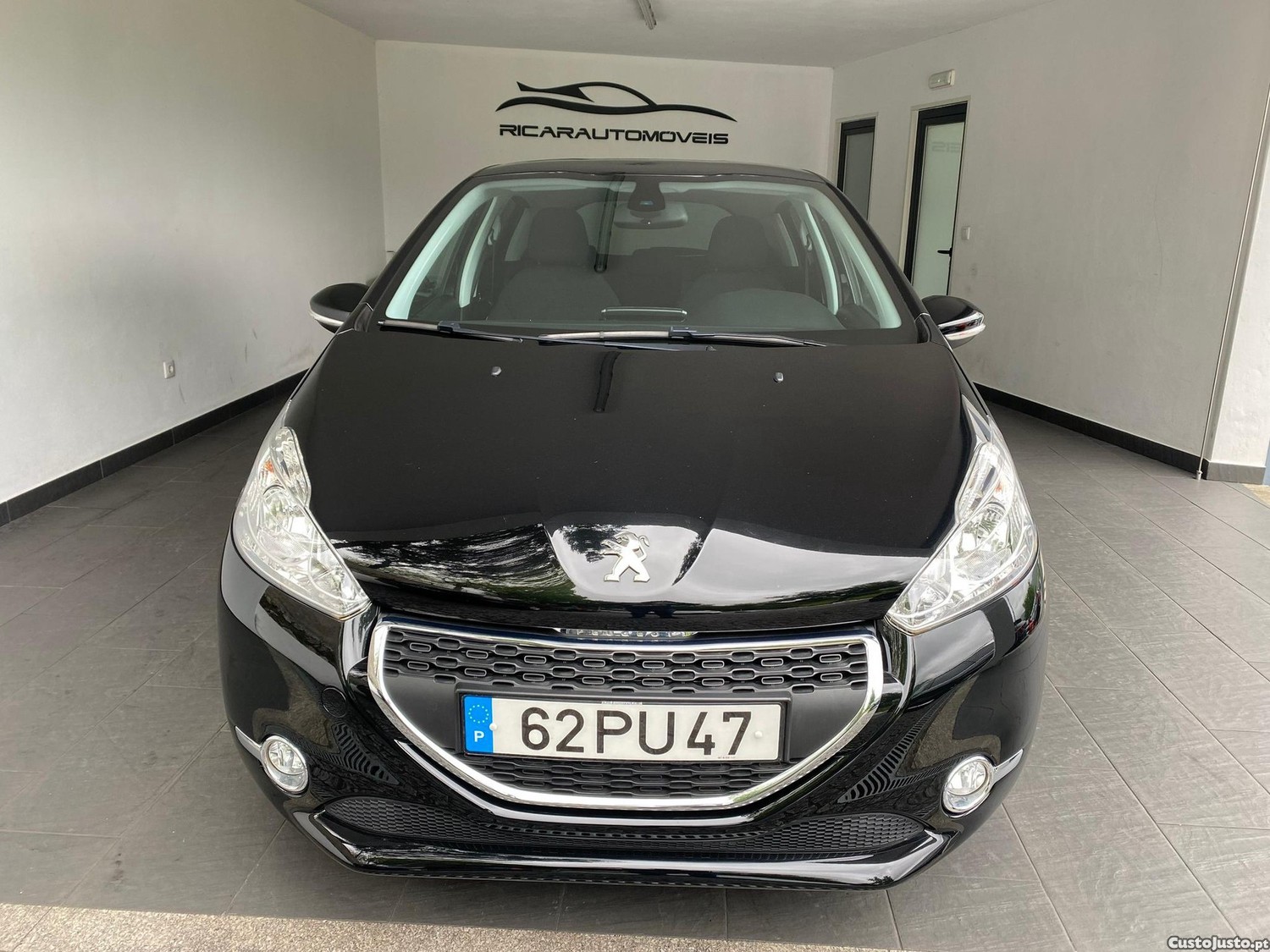 Peugeot 208 1.2 PureTech Active - 15 — photo 2