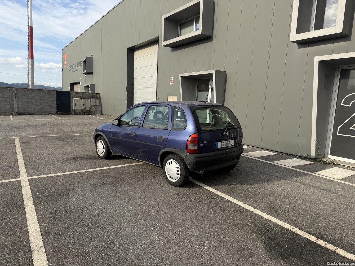 Opel Corsa 1.2 — fotografia 5