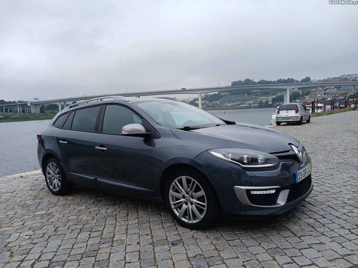 Renault Mégane 1.5 dci sportourer 2015 gt line — fotografia 12