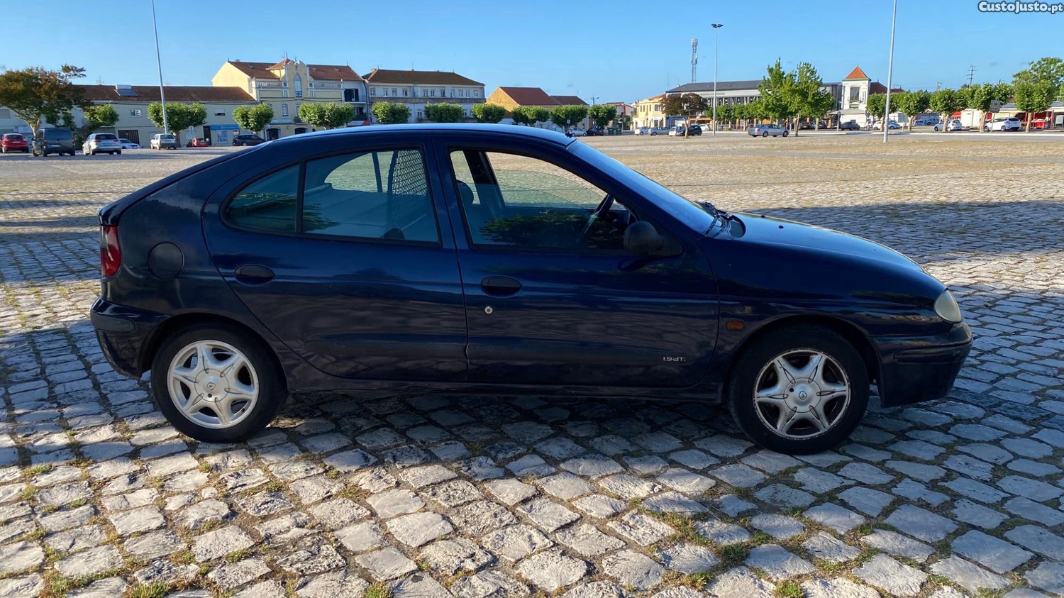 Renault Mégane 1.9DTI com AC ótima oportunidade — fotografia 10