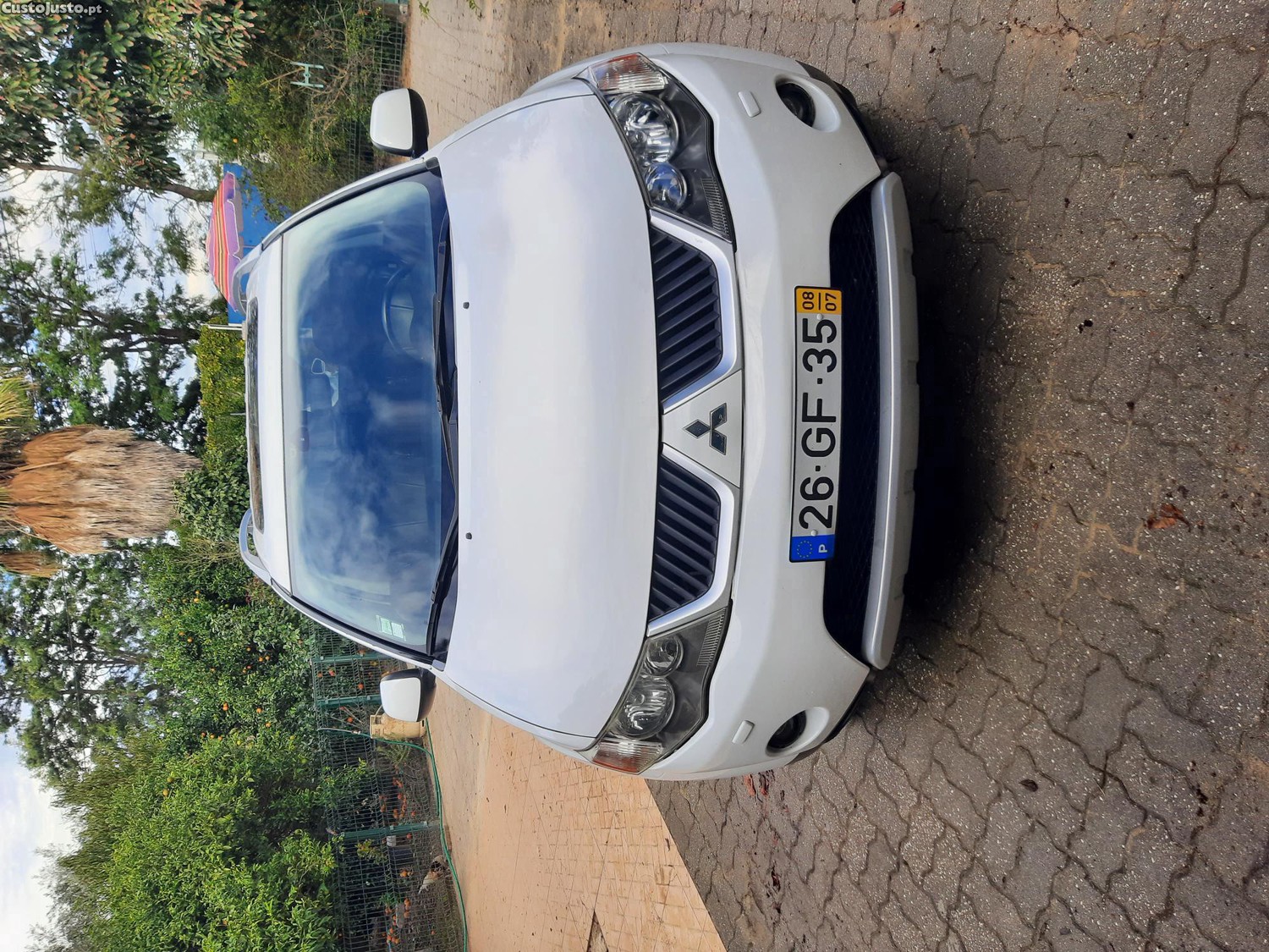 Mitsubishi Outlander 2.2 di 156hp — fotografia 5