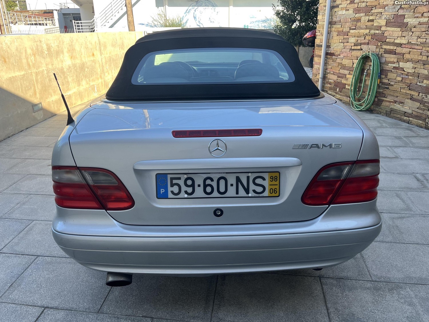 Mercedes-Benz Classe CLK Sport — fotografia 10