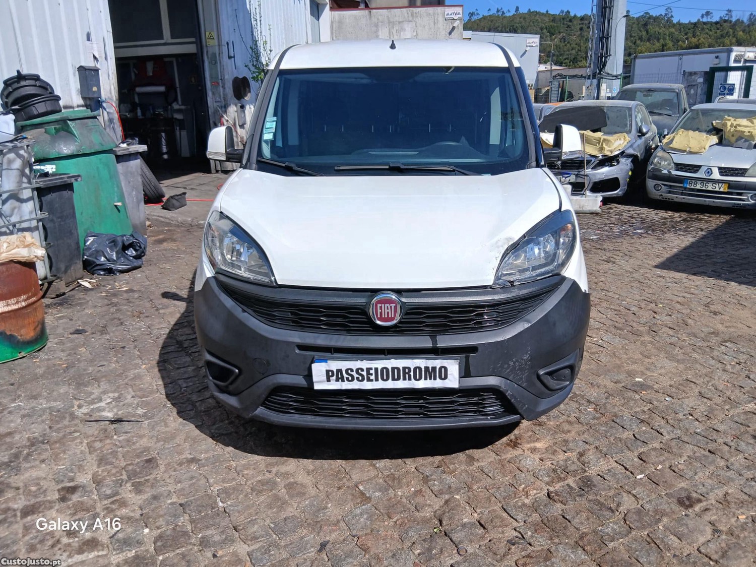 Fiat Doblo Cargo 1.3 D. Multijet - 21 foto 2