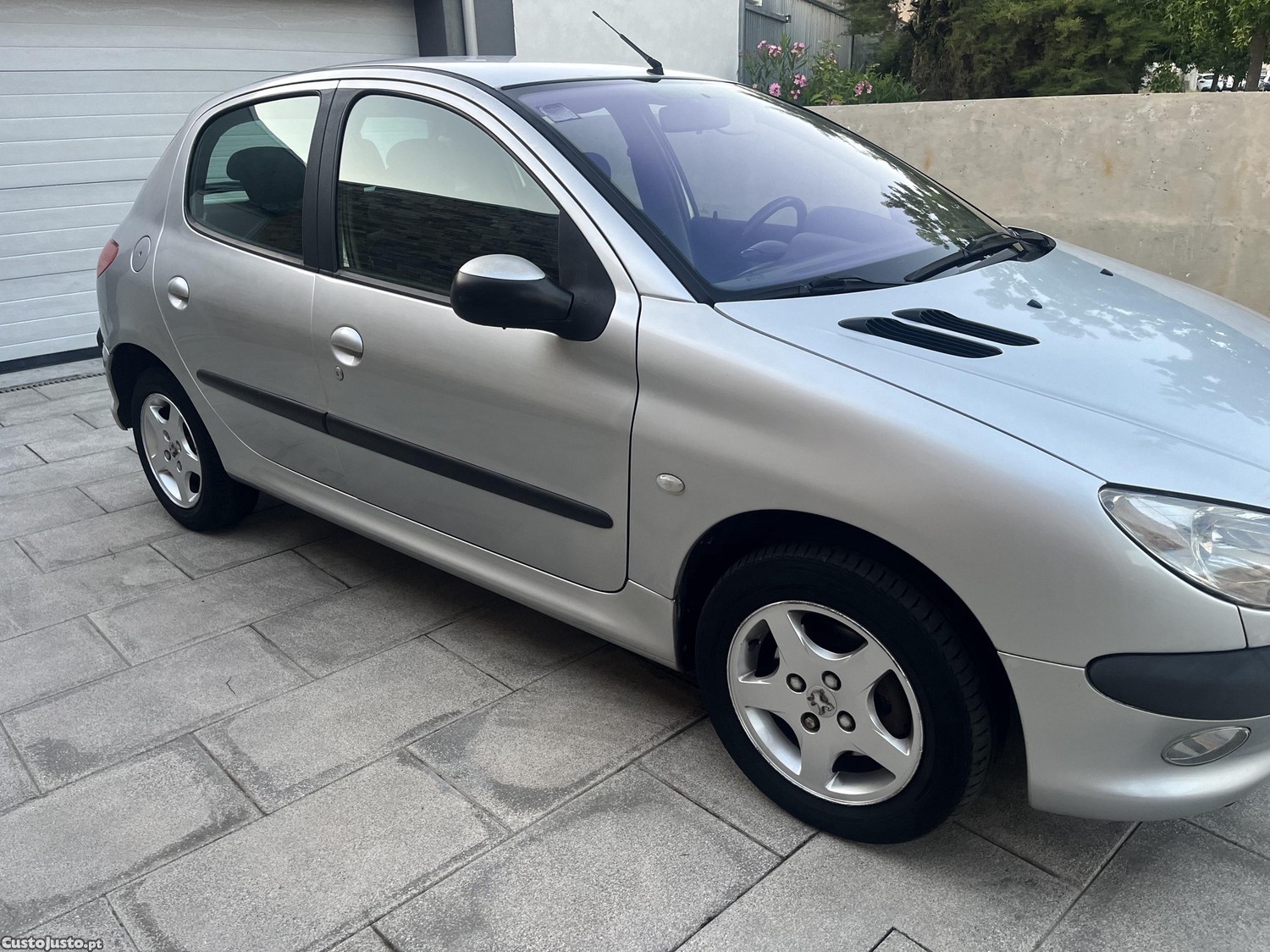 Peugeot 206 160 mil — fotografia 9
