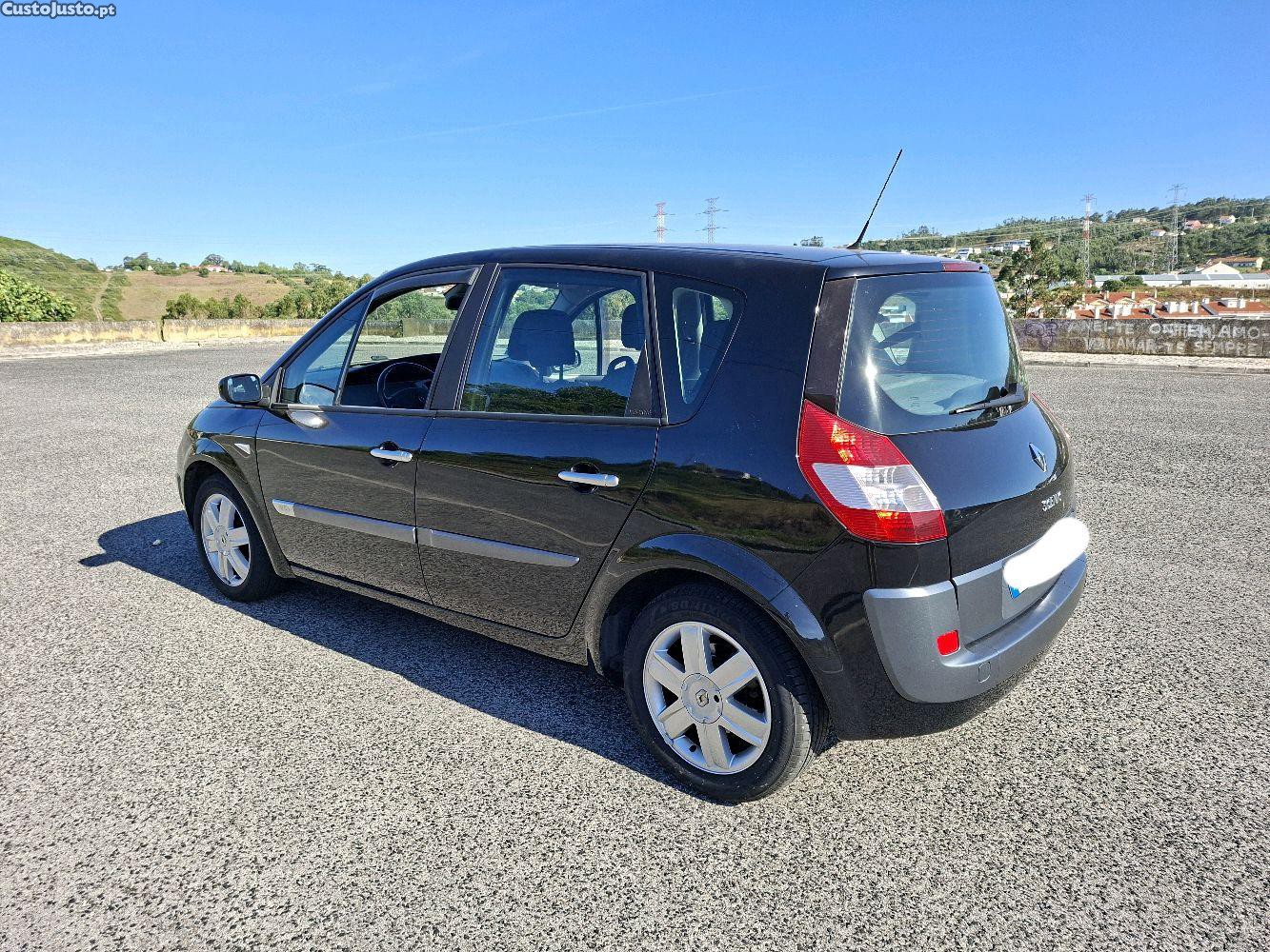 Renault Scénic 1.5 Dci Dynamic Estimada — fotografia 7