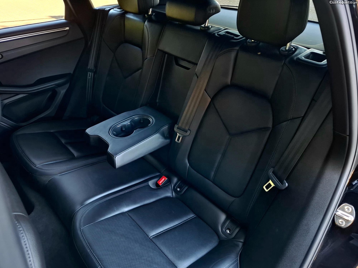Porsche Macan 2.0 Turbo PDK - 17 — photo 5