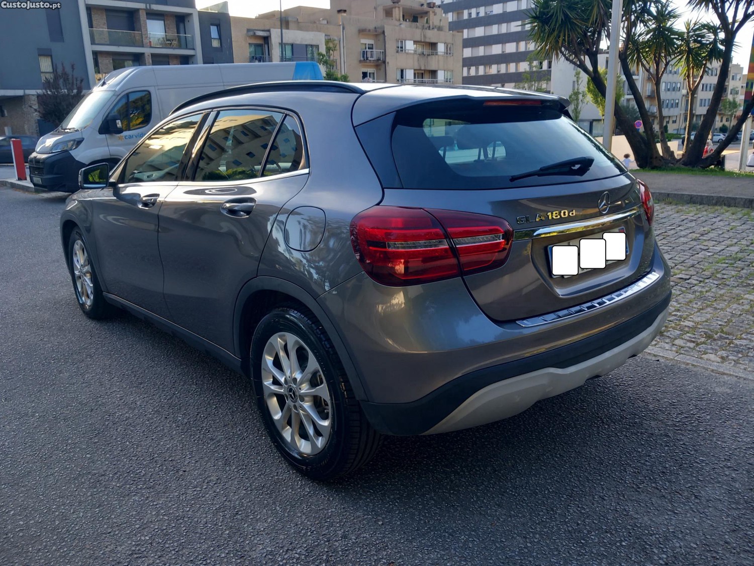 Mercedes-Benz GLA 180 d Style Aut. - 17 — photo 5