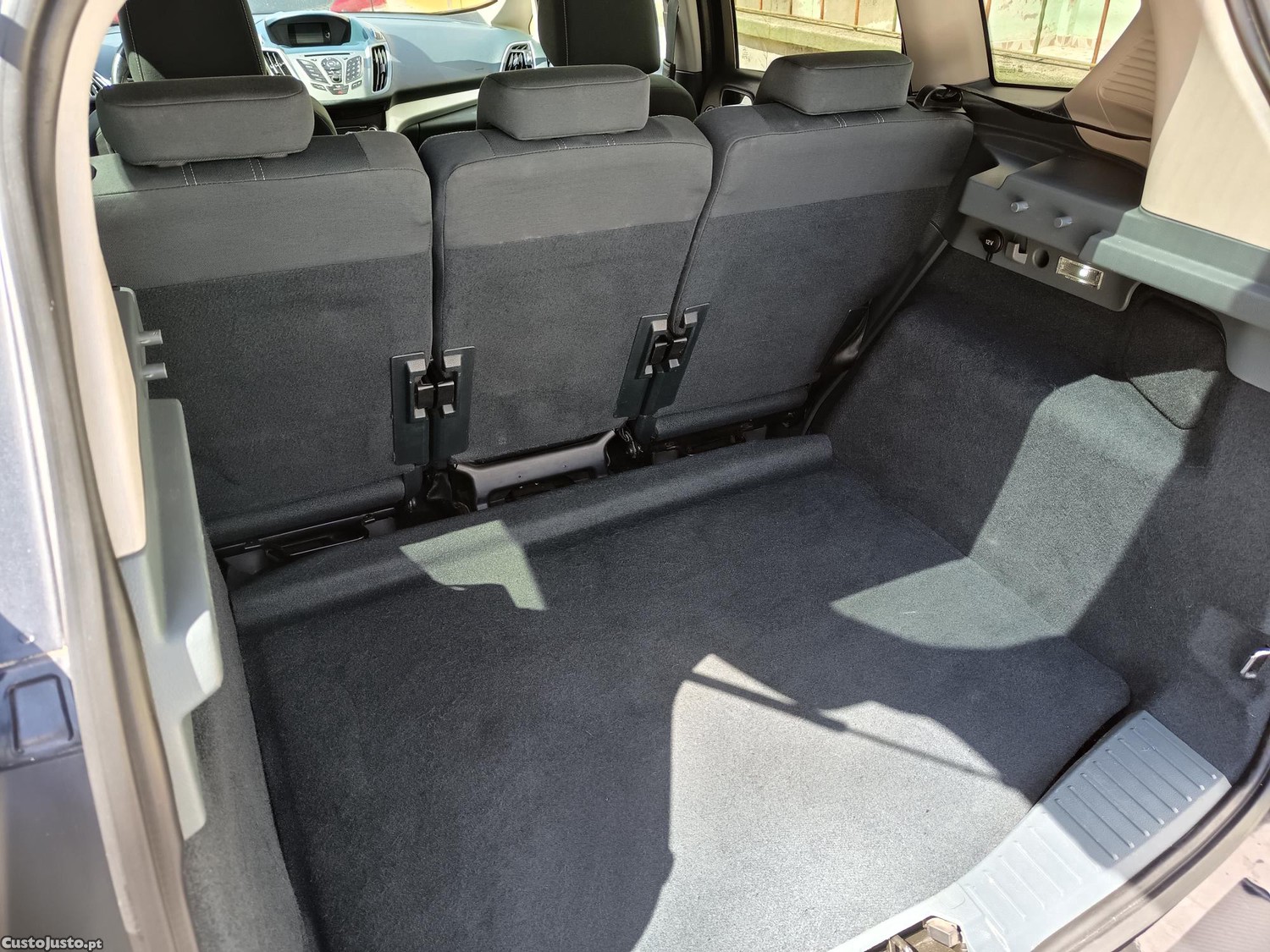 Ford C-Max 2 — fotografia 10