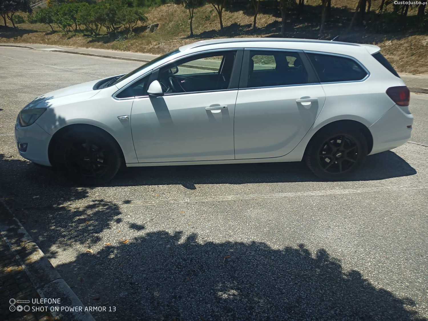 Opel Astra Caravan 1.7 CDTI Cosmos - 12 — photo 2