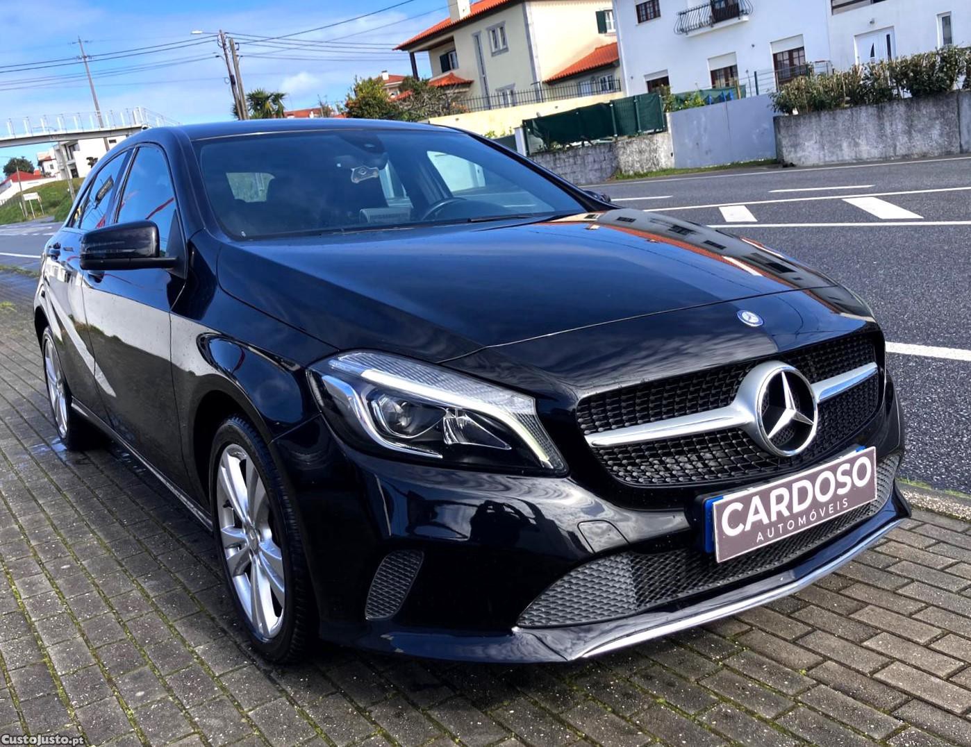Mercedes-Benz A 180 d URBAN 7G-DCT — fotografia 3
