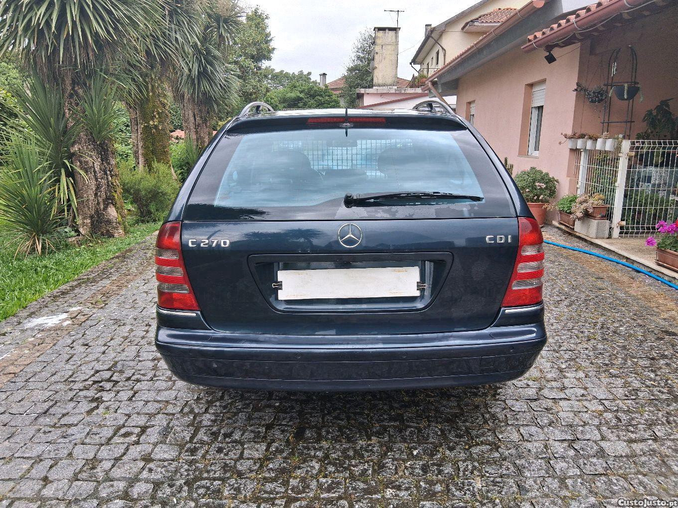 Mercedes-Benz Classe C cdi avantgarde — fotografia 11