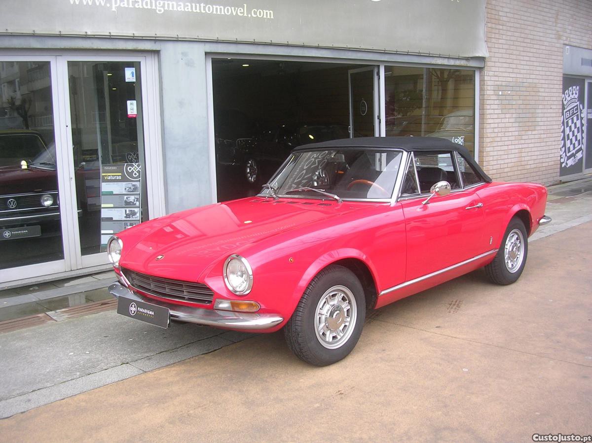 Fiat 124 Sport Spider 1400 foto 2