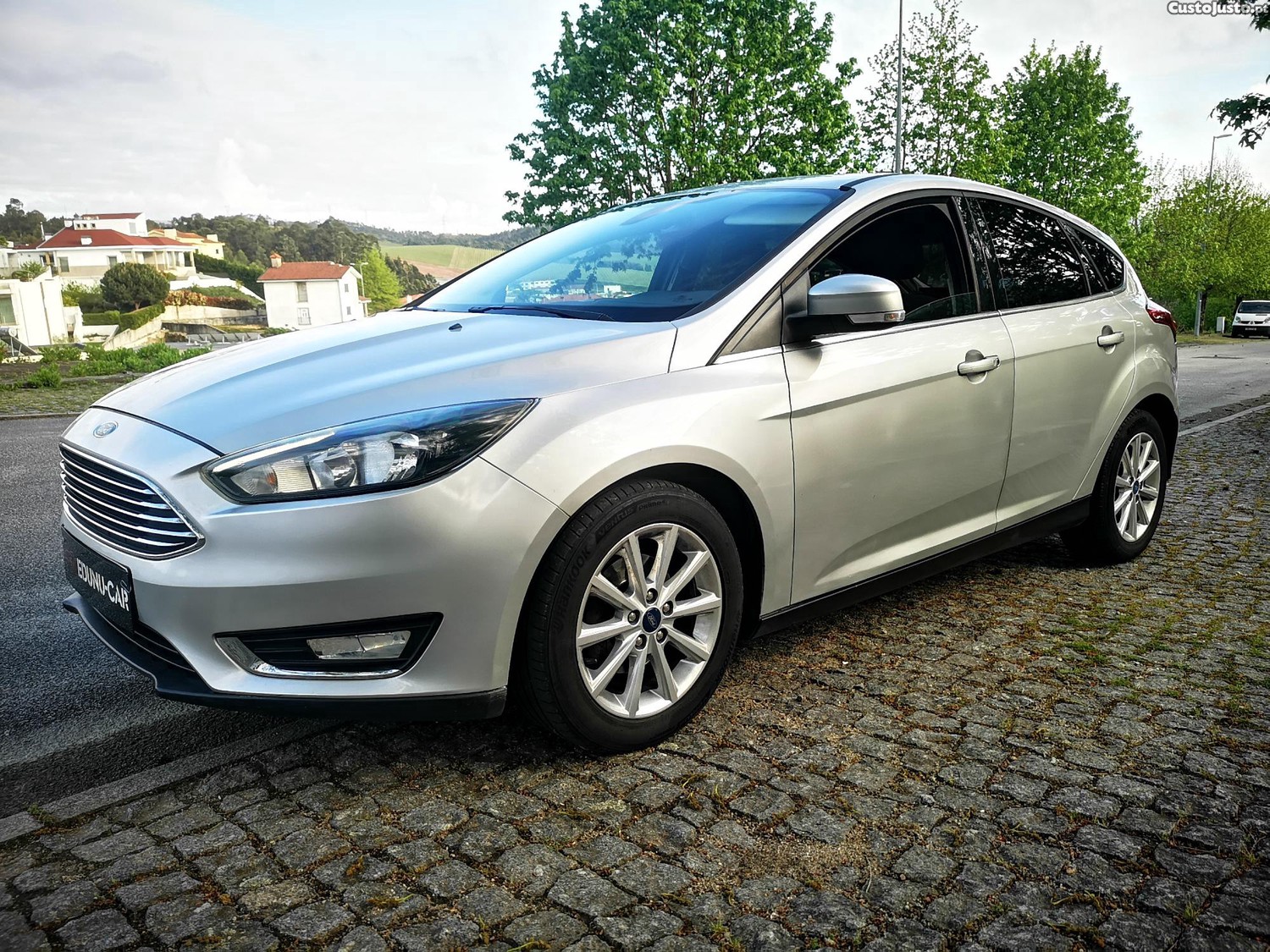 Ford Focus 1.0 SCTI 125cv TITANIUM c/ GPS - Utilitário Nacional c/ Garantia - "IMBATIVEL" — photo 2