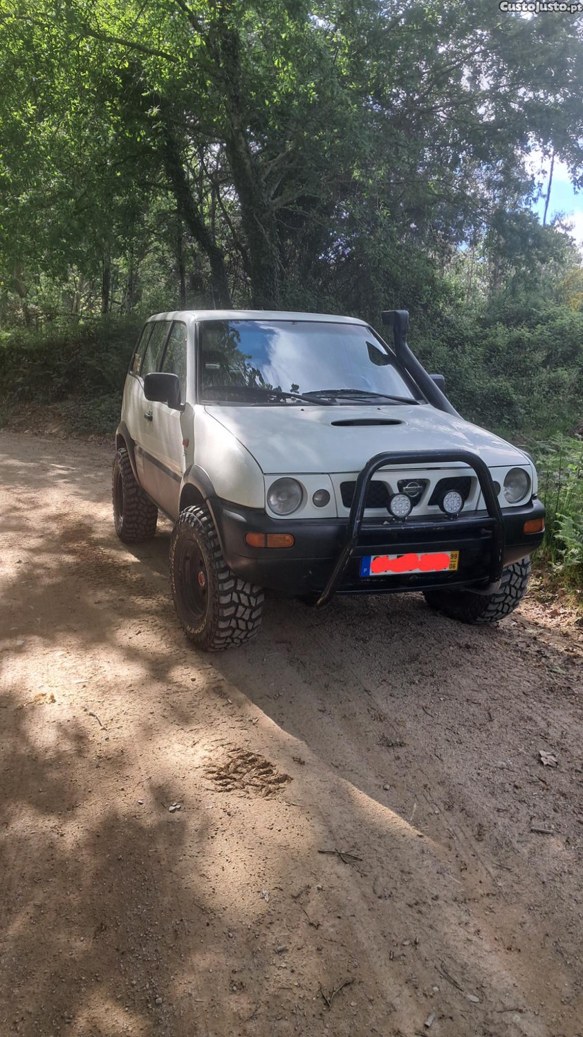 Nissan Terrano Setdi — fotografia 4