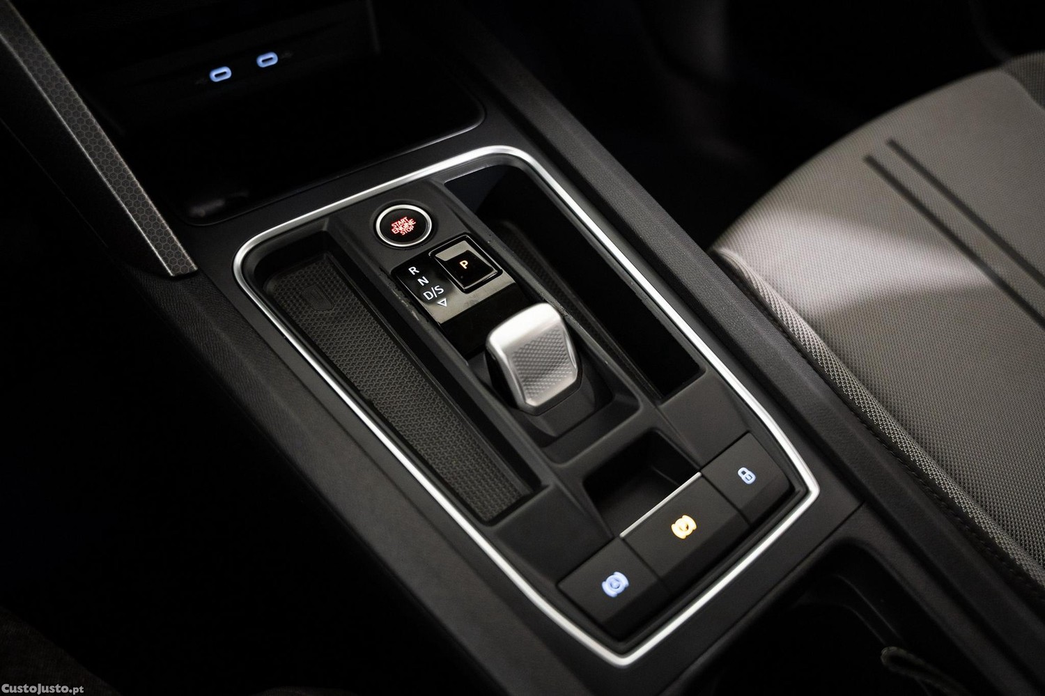 SEAT Leon 1.0 ETSI Style DSG — fotografia 12