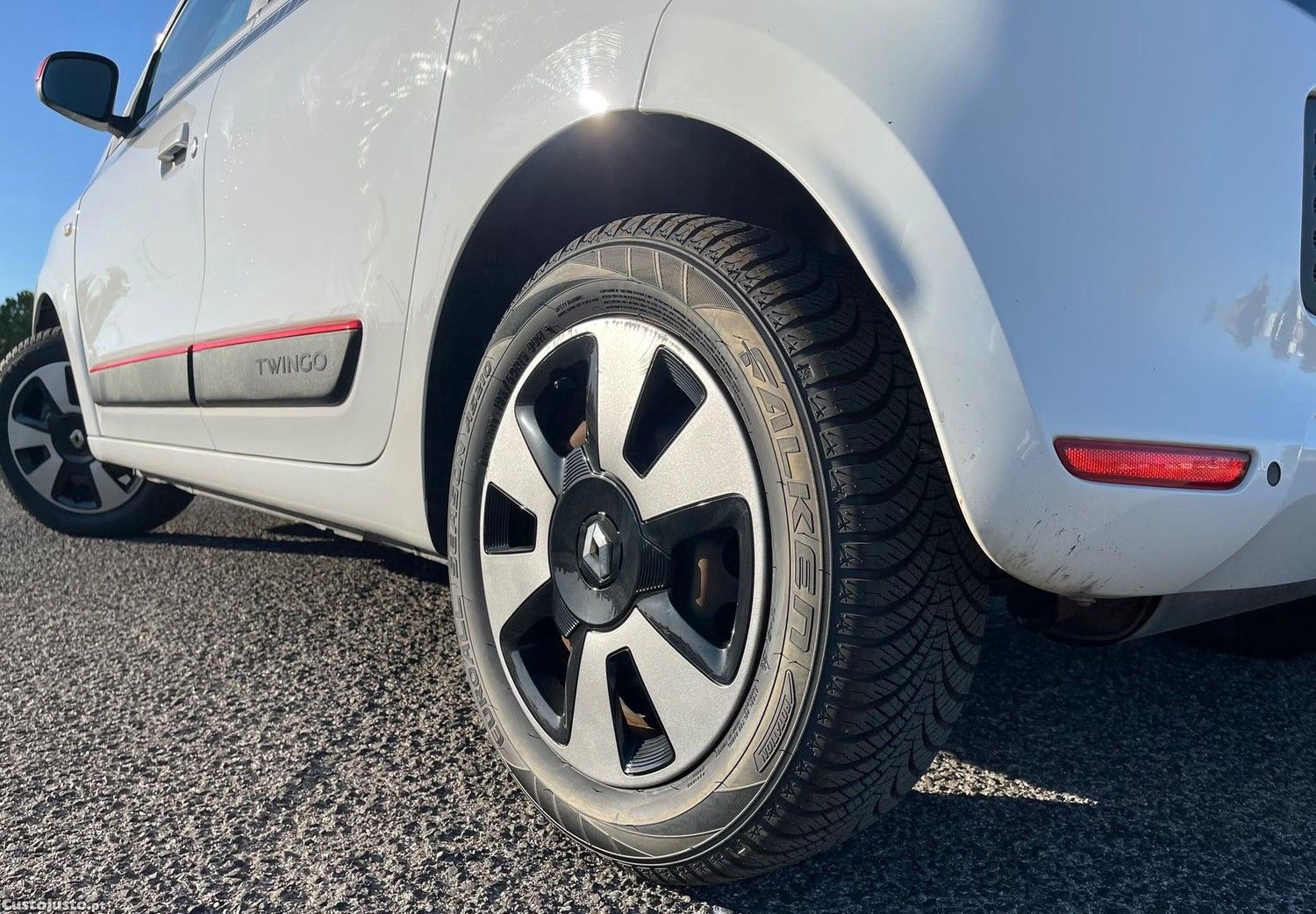 Renault Twingo 1.0 SCe Dynamique — fotografia 7