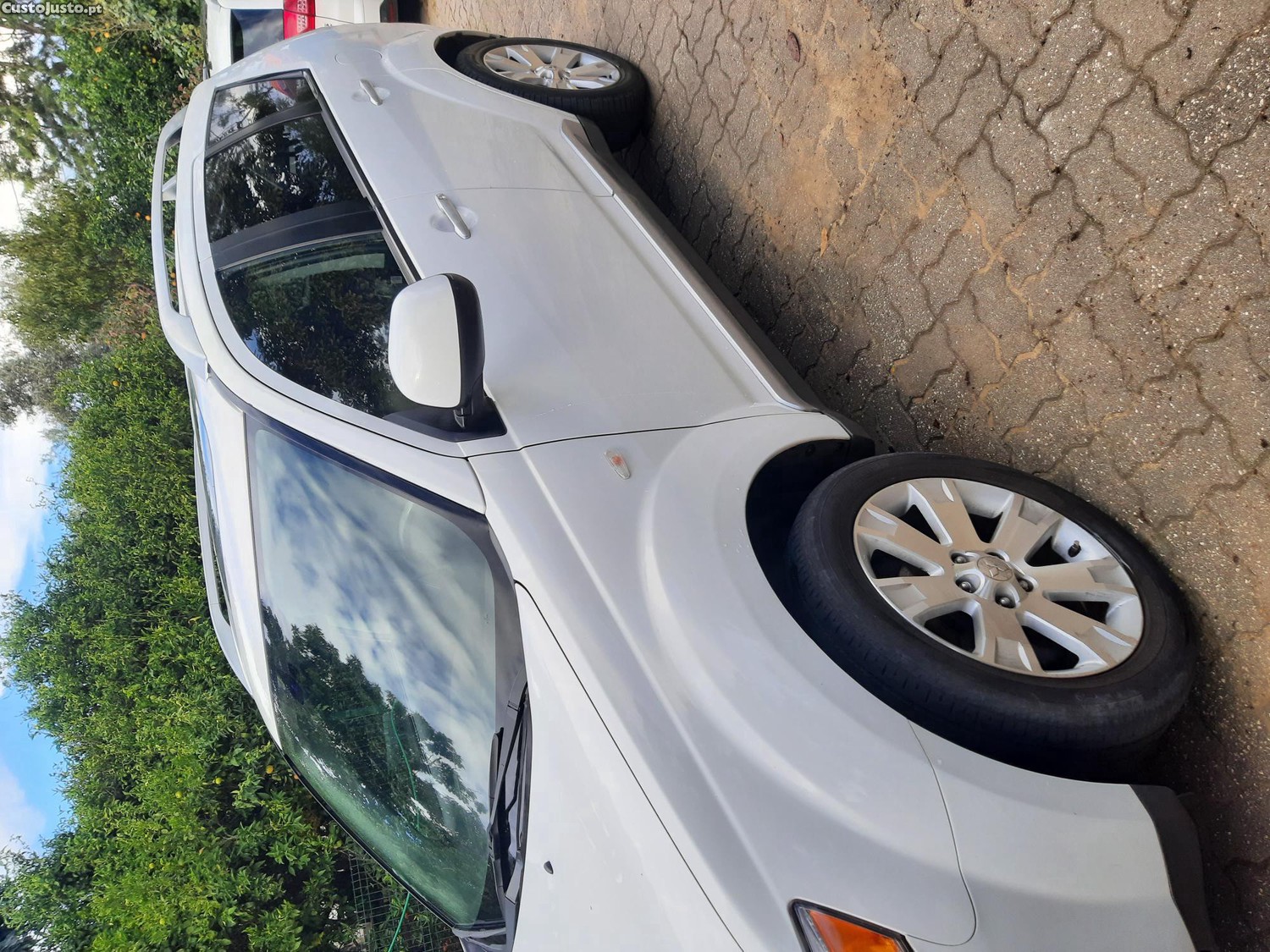 Mitsubishi Outlander 2.2 di 156hp — fotografia 6
