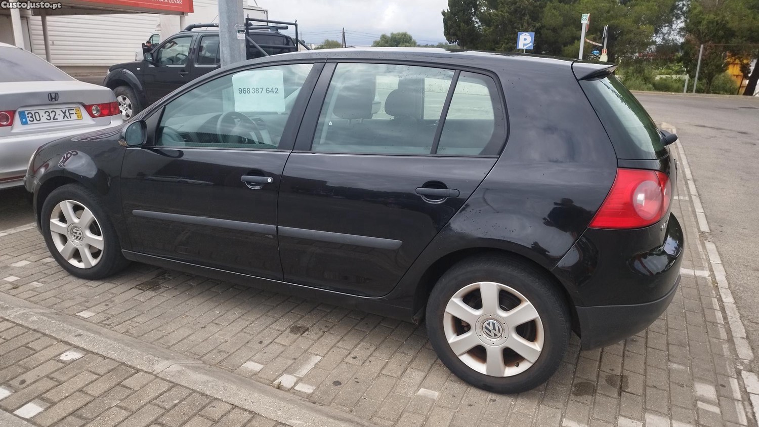 Volkswagen Golf V 1.4 FSI — fotografia 6