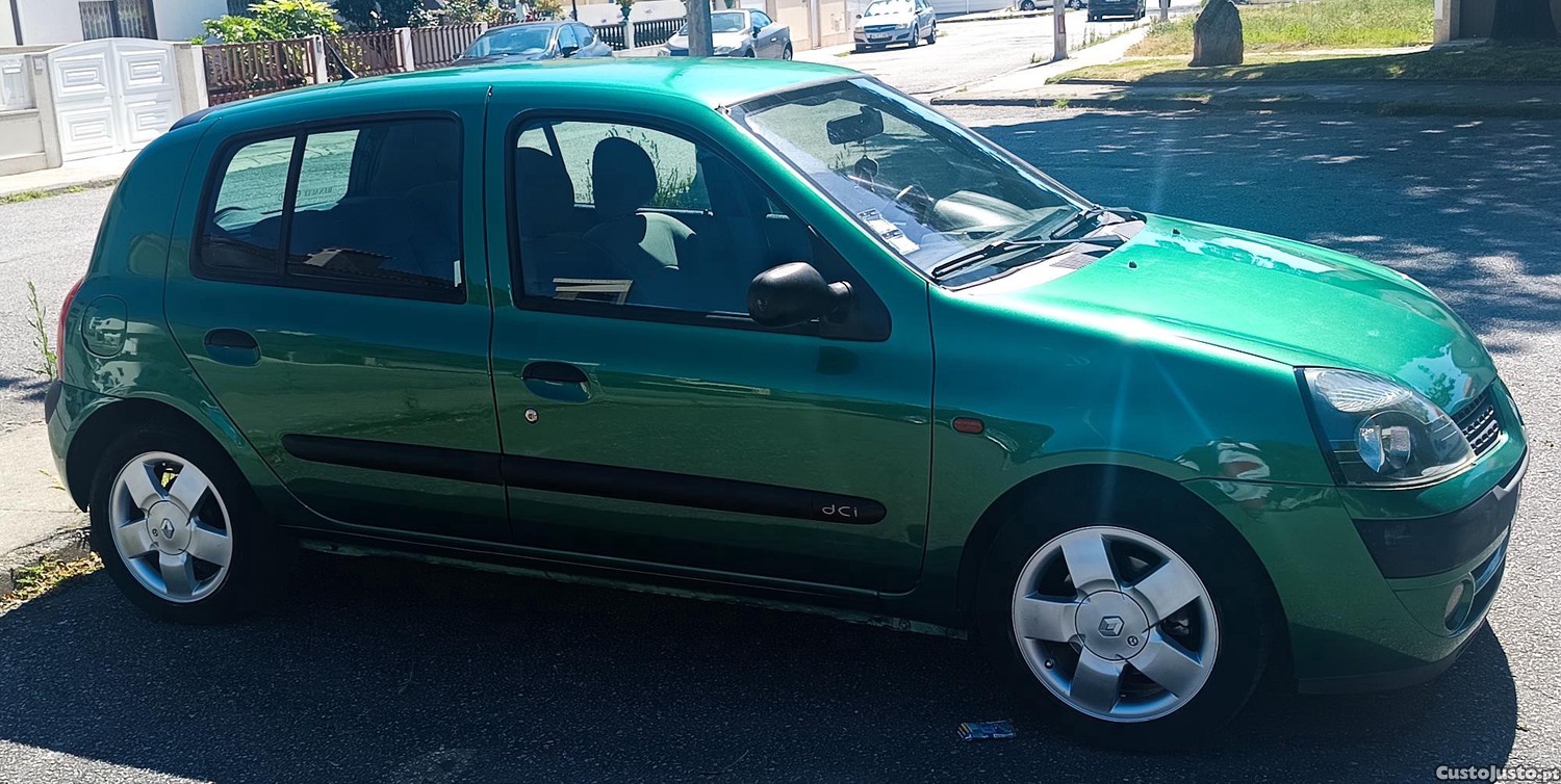 Renault Clio 1.5 dci — fotografia 7