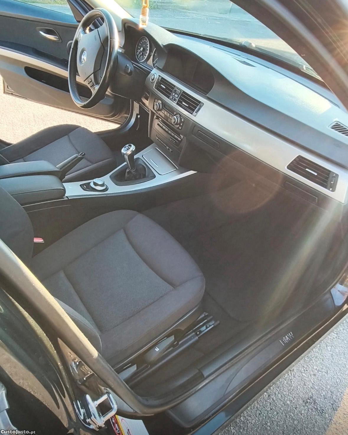 BMW 320 E91 — fotografia 3