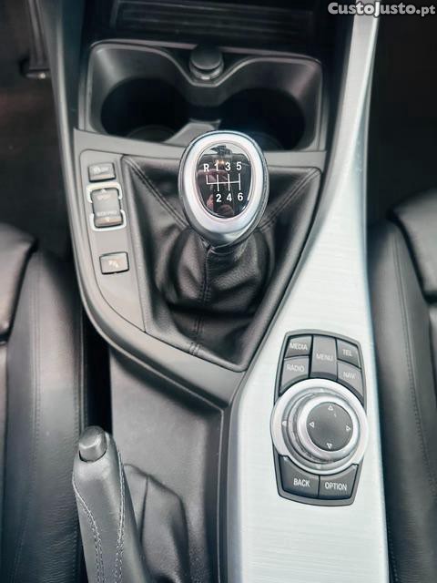 BMW 116 d Sport Line — fotografia 4
